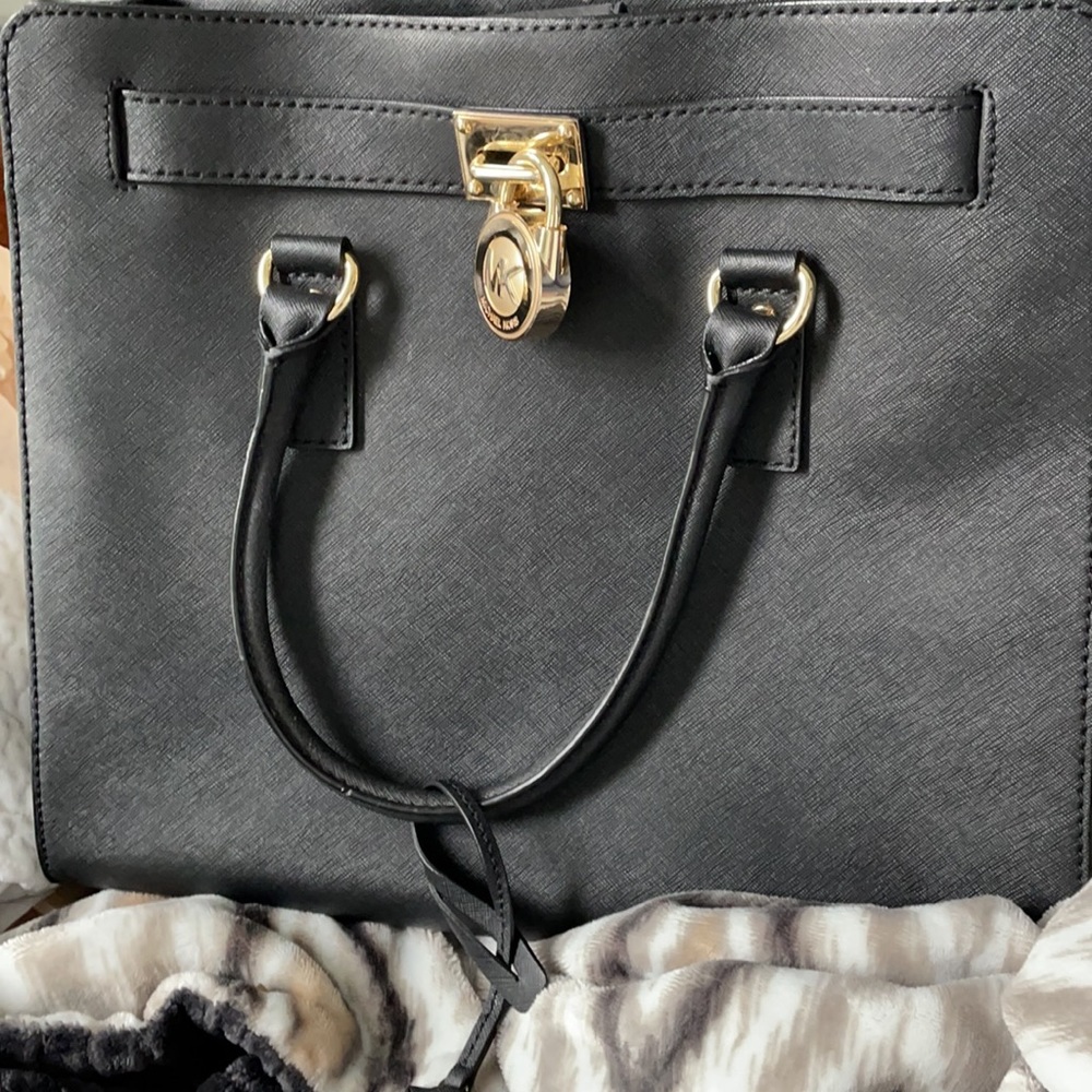 Purse - Picture 4 of 7